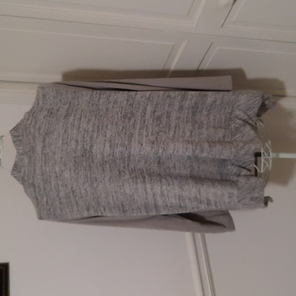 LOGO Jacket - Picture 2 of 4